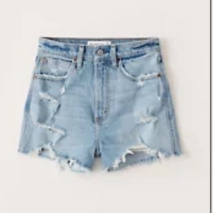 Ultra high rise mom short A&F